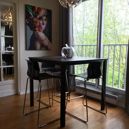 Grand Design Avec Parking Appartamento *
